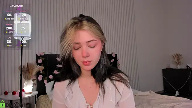 Snapshot of Vanessa_Walters chatting on September 18, 2025, 2:02 am Vanessa Walters online show from September 18, 2025, 2:02 am
