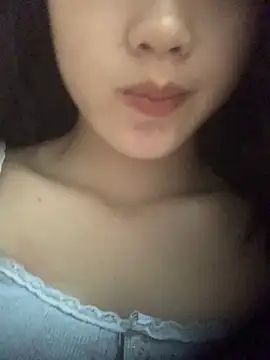 jenny5869 online show from August 7, 2026, 5:42 am