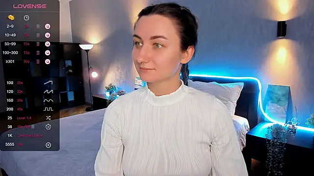 Snapshot of annacooleman chatting on January 12, 2025, 12:23 pm annacooleman online show from January 12, 2025, 12:23 pm