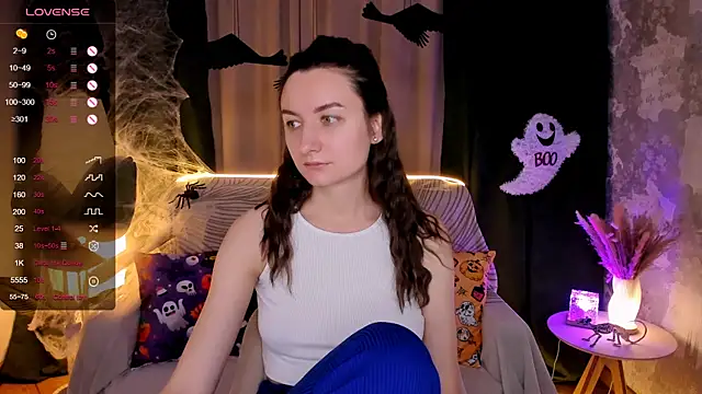 Snapshot of annacooleman chatting on October 27, 2025, 3:21 am annacooleman online show from October 27, 2025, 3:21 am