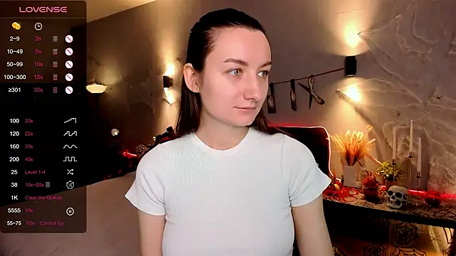 Snapshot of annacooleman chatting on October 29, 2025, 6:15 am annacooleman online show from October 29, 2025, 6:15 am