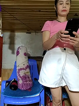 Tinease online show from September 24, 2025, 1:09 am