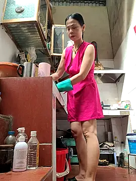 Tinease online show from September 27, 2025, 1:54 am
