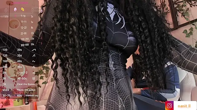 Snapshot of Punkys_ chatting on November 23, 2025, 12:32 am Punkys online show from November 23, 2025, 12:32 am