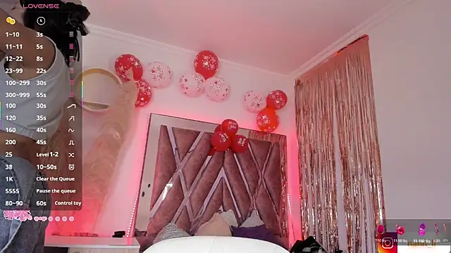 Snapshot of Punkys_ chatting on February 21, 2026, 7:26 pm Punkys online show from February 21, 2026, 7:26 pm