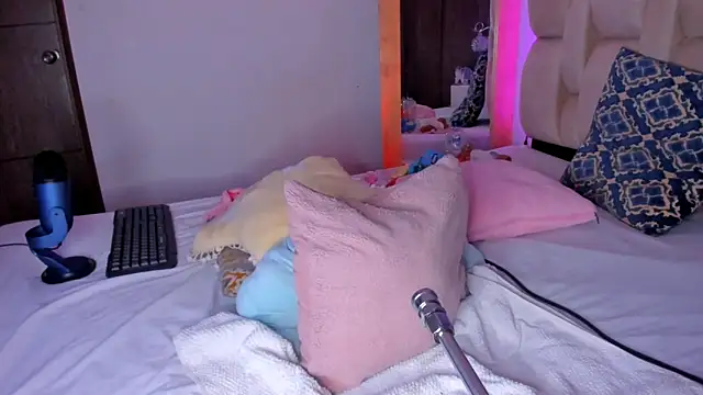 brendaruiz online show from February 28, 2025, 1:03 pm