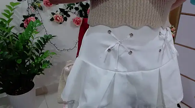 Snapshot of Cindy--Cici chatting on January 18, 2025, 12:13 am Cindy--Cici online show from January 18, 2025, 12:13 am