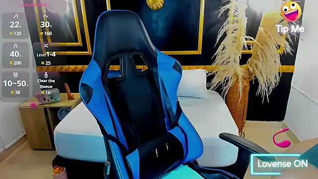 venuz lee online show from February 25, 2025, 1:06 pm