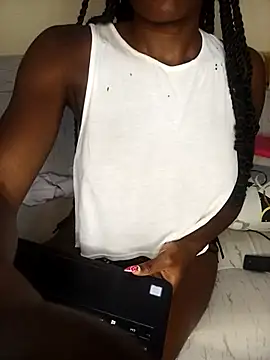 Snapshot of Hot_ebony30 chatting on November 3, 2025, 8:26 am Hot ebony30 online show from November 3, 2025, 8:26 am