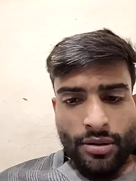 PRIYANHUxh online show from January 14, 2026, 2:23 pm