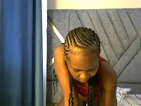 vannessa online show from November 14, 2025, 4:55 am