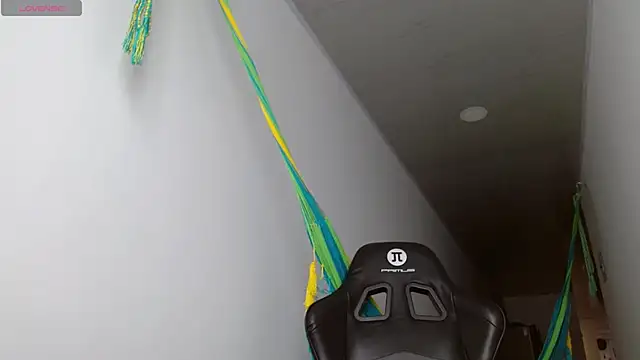 Snapshot of danna_peterson1 chatting on October 30, 2025, 12:17 pm danna peterson1 online show from October 30, 2025, 12:17 pm