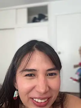 AlessiaVix online show from April 12, 2026, 3:39 pm