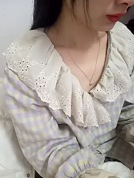 Lovely kute online show from February 22, 2025, 1:44 am