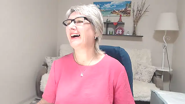 FleurMays online show from October 28, 2025, 2:59 am