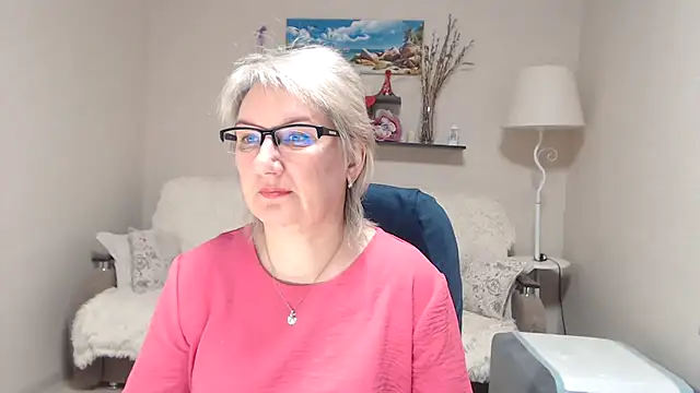 FleurMays online show from March 17, 2026, 3:33 am