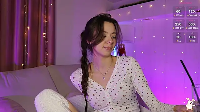 Snapshot of Goldy_Grace_ chatting on January 14, 2025, 11:53 am Goldy Grace online show from January 14, 2025, 11:53 am