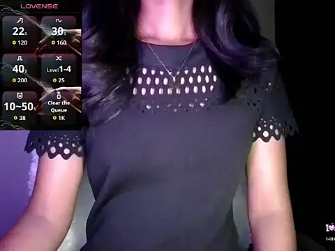 Snapshot of glowybekwa chatting on February 3, 2026, 7:41 pm glowybekwa online show from February 3, 2026, 7:41 pm