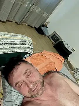 KolegaNudziarz online show from February 26, 2026, 4:17 pm