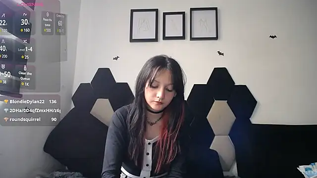 Snapshot of Maki_Zein chatting on December 6, 2024, 4:38 pm Maki Zein online show from December 6, 2024, 4:38 pm