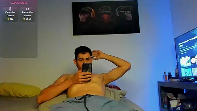 OliverBennet online show from October 22, 2025, 1:50 am