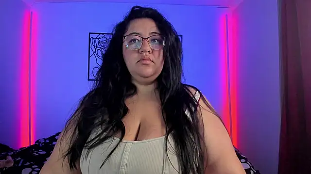 RubyPirsso18 online show from January 1, 2025, 9:31 pm