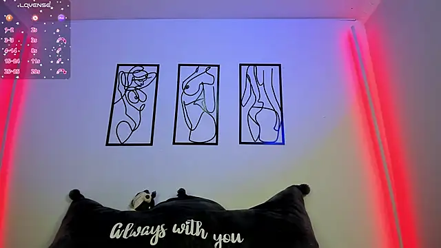 RubyPirsso18 online show from February 23, 2025, 7:28 pm