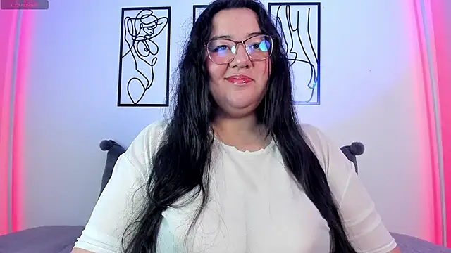 RubyPirsso18 online show from March 1, 2025, 7:15 pm