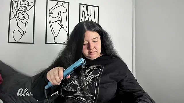 RubyPirsso18 online show from December 14, 2025, 7:07 pm