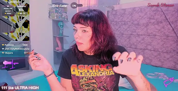 Snapshot of Sarah-Stoner chatting on March 12, 2025, 10:07 pm Sarah-Stoner online show from March 12, 2025, 10:07 pm