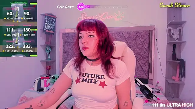 Snapshot of Sarah-Stoner chatting on October 1, 2025, 8:15 pm Sarah-Stoner online show from October 1, 2025, 8:15 pm