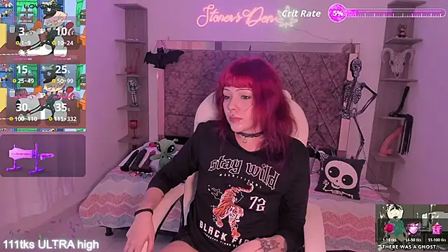 Snapshot of Sarah-Stoner chatting on November 12, 2025, 8:41 pm Sarah-Stoner online show from November 12, 2025, 8:41 pm