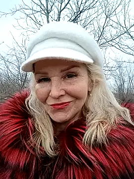 CassandraSandra44 online show from February 4, 2025, 9:28 am
