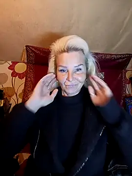 CassandraSandra44 online show from February 17, 2026, 5:48 am