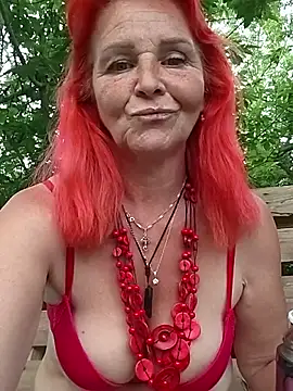 CassandraSandra44 online show from May 24, 2026, 5:07 pm