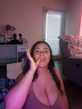 cinnaminnie online show from March 23, 2026, 2:10 pm