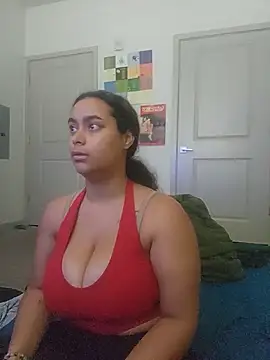 cinnaminnie online show from July 16, 2026, 9:32 pm