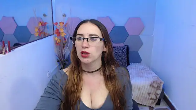 CharloteTaylor  online show from March 12, 2026, 3:56 am