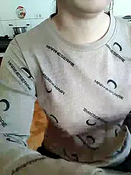 JasminePham online show from November 13, 2025, 7:18 am