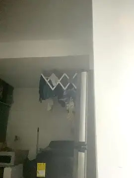 anastasia and jordan online show from September 22, 2025, 9:44 am