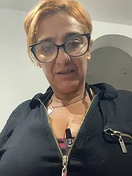 anastasia and jordan online show from March 22, 2026, 7:01 am