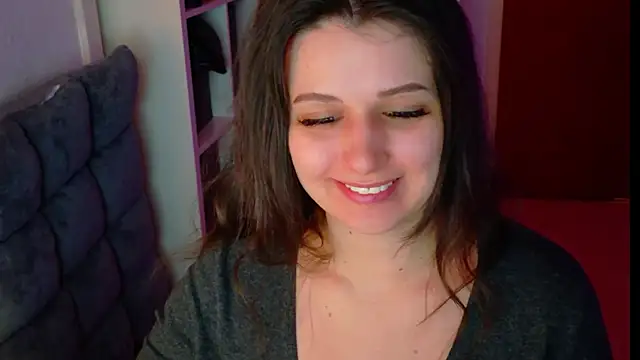 jenna-sxy19 online show from October 28, 2025, 12:09 pm