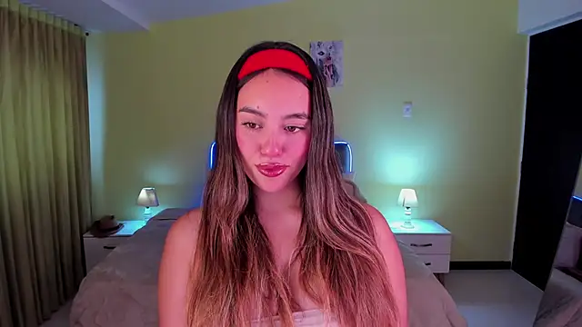  Charlotte evans 1 online show from June 20, 2026, 8:55 pm