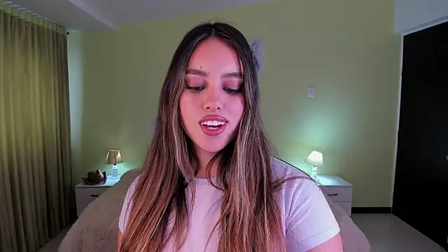 Charlotte evans 1 online show from July 24, 2026, 8:07 pm