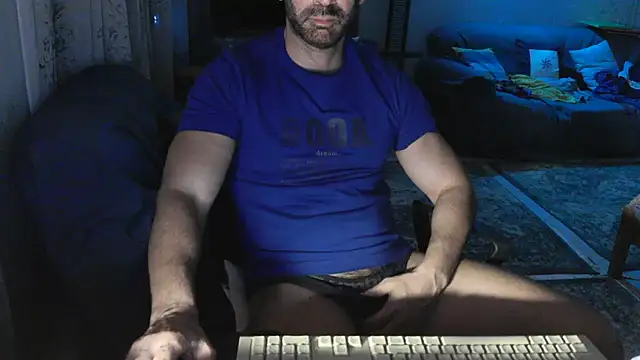 Snapshot of TebaldHot chatting on September 29, 2025, 7:51 pm TebaldHot online show from September 29, 2025, 7:51 pm