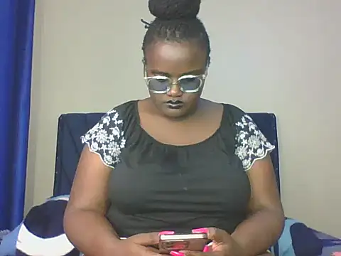 Snapshot of Montel_Montel_ chatting on January 3, 2025, 10:51 pm Montel Montel online show from January 3, 2025, 10:51 pm