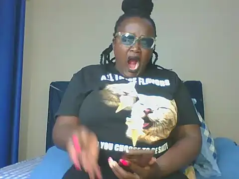 Snapshot of Montel_Montel_ chatting on January 13, 2025, 10:45 pm Montel Montel online show from January 13, 2025, 10:45 pm