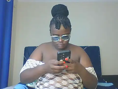 Snapshot of Montel_Montel_ chatting on February 11, 2025, 6:30 am Montel Montel online show from February 11, 2025, 6:30 am