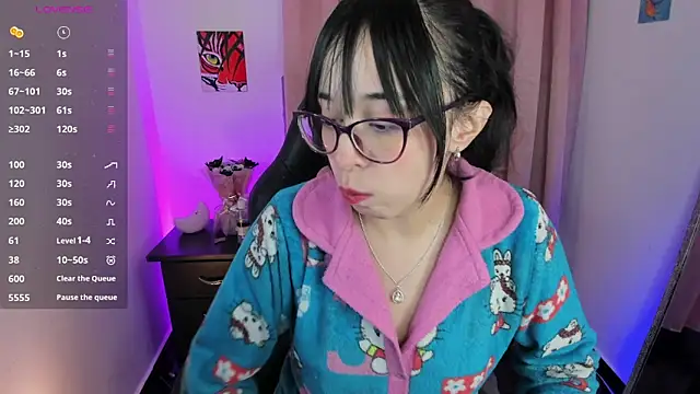 indra cam online show from October 2, 2025, 2:51 am