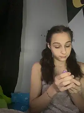 Snapshot of puumpkins1ut chatting on December 11, 2024, 6:52 pm puumpkins1ut online show from December 11, 2024, 6:52 pm